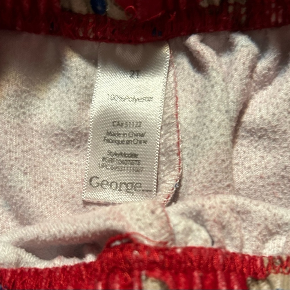 Red Button Up Gingerbread Pyjamas Size 2T - Picture 8 of 8